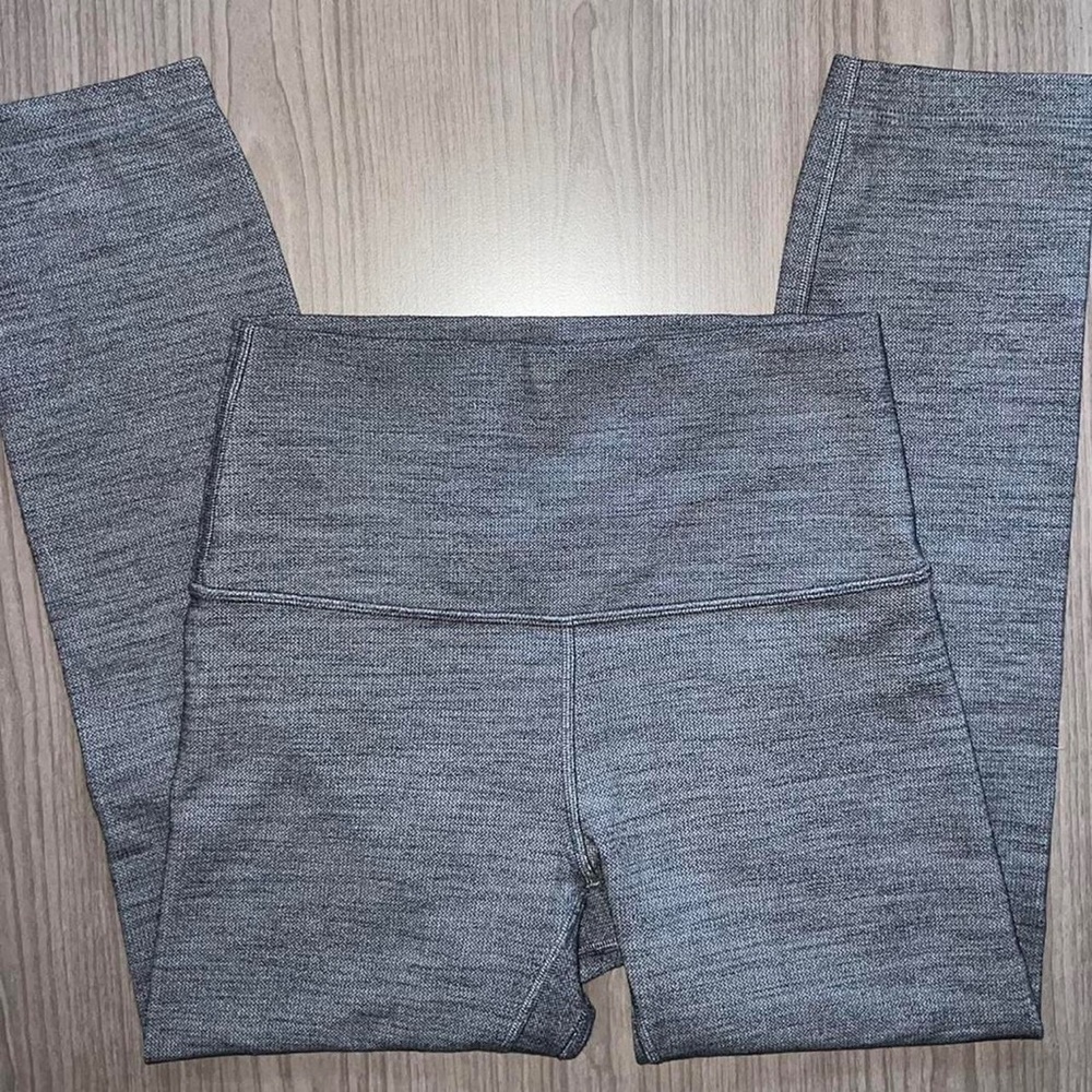 Lululemon Women's Grey Leggings